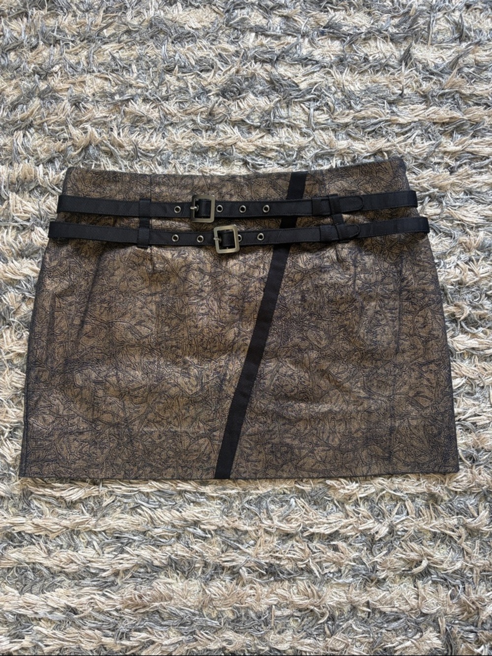 Chic Brown/Gold Patterned Low Waist Mini Skirt with Black Buckle Strap XS